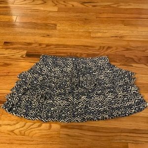 Aeropostale ruffled skirt